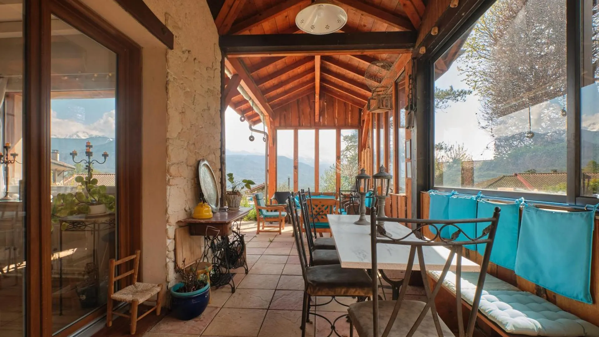Holiday home Saint Vincent De Mercuze Casavilla